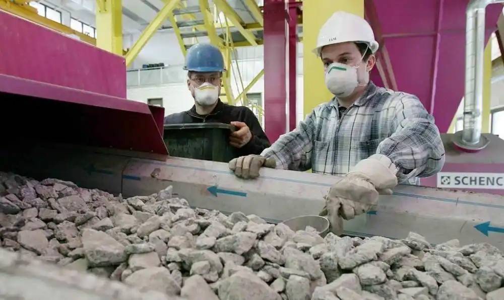 已解除对印度稀土出口限制？中方回应中方回应解除对印度稀土出口限制传闻，深化互利合作仍是主旋律